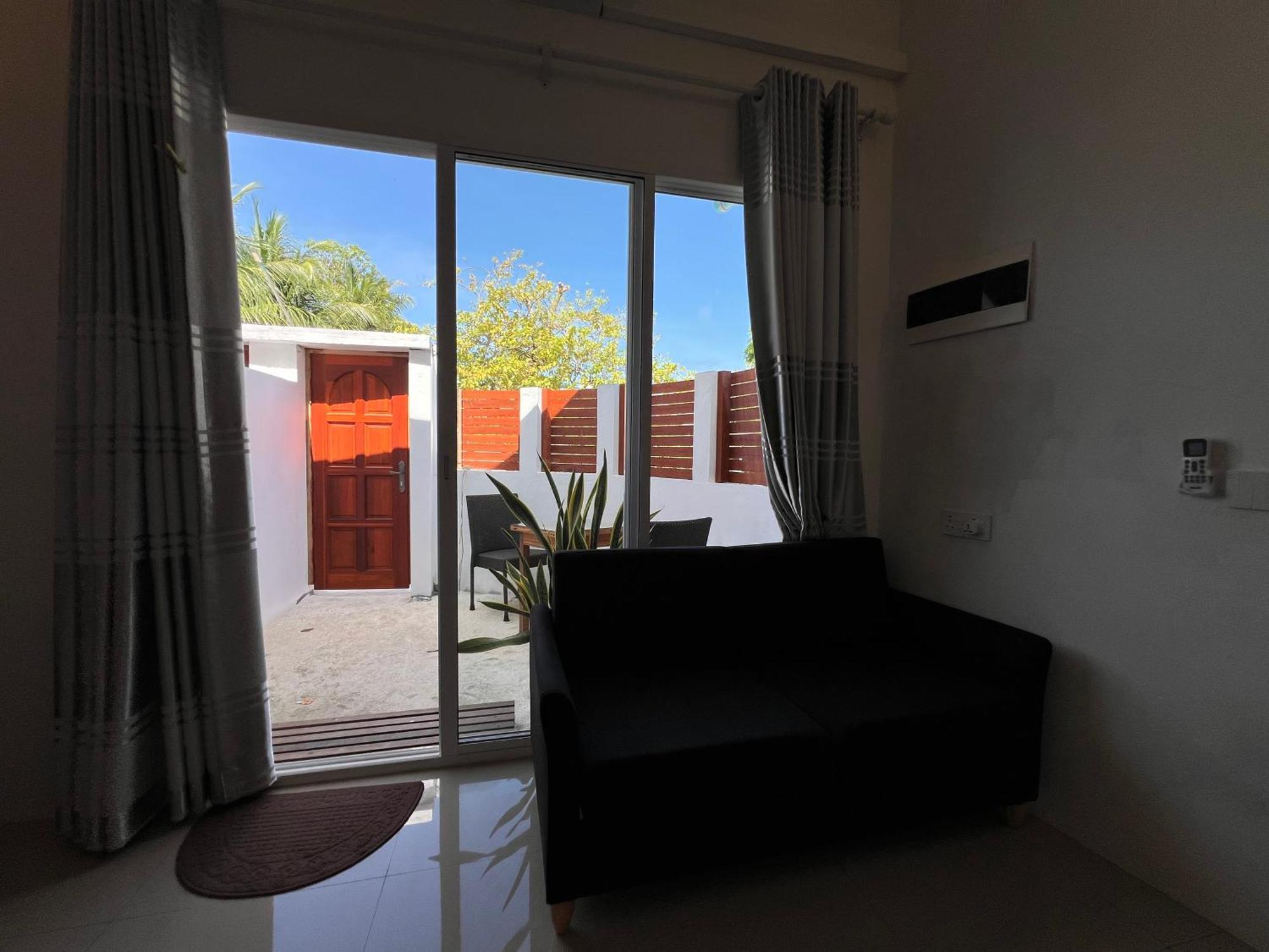 Hotel The Wave Dhigurah Dhigurah  Exterior foto